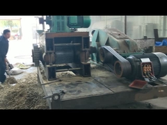 Máy ép bi lăn áp suất cao để tạo viên từ phoi than cốc