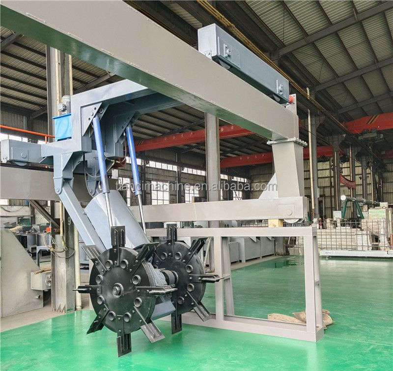 1200-3000mm Loại bánh còn lại đậu nành / đống ngô composting máy Turner