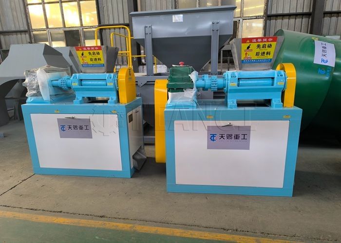 1-5 T/H Ure phân bón Granulator Nhà cung cấp máy nén cuộn Granulator phân bón hỗn hợp để bán