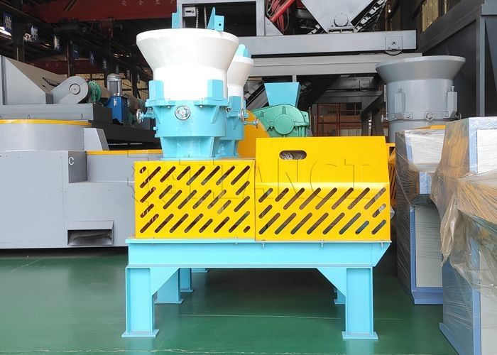 Biomass Chăn nuôi gia cầm máy hạt bò phân bón gỗ phân gà hạt phẳng Die Extrusion Granulator