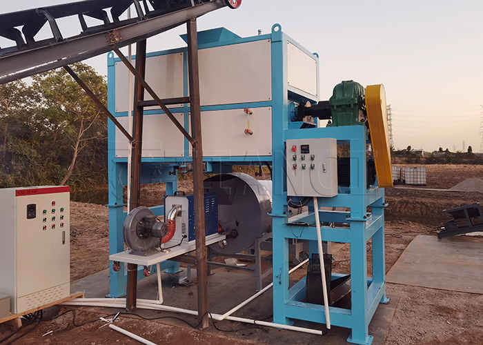 4-6h Máy tạo phân bón gia cầm Máy phân bón biến chất thải hữu cơ thành phân bón
