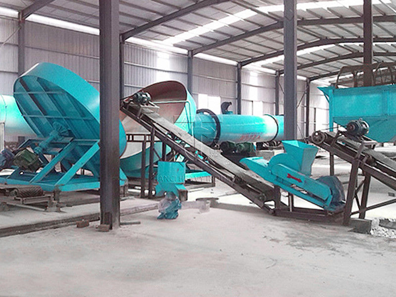 Chiếc máy sản xuất phân bón hữu cơ trong phân bón