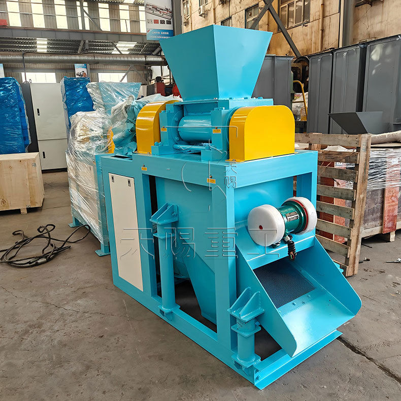 Máy tạo hạt ép trục axit humic cho dây chuyền sản xuất phân bón axit humic dạng hạt